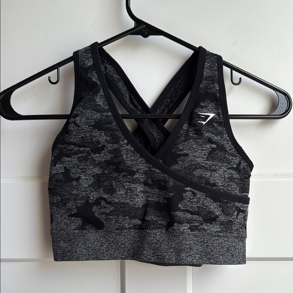 Gymshark Black and Gray Strappy Sports Bra